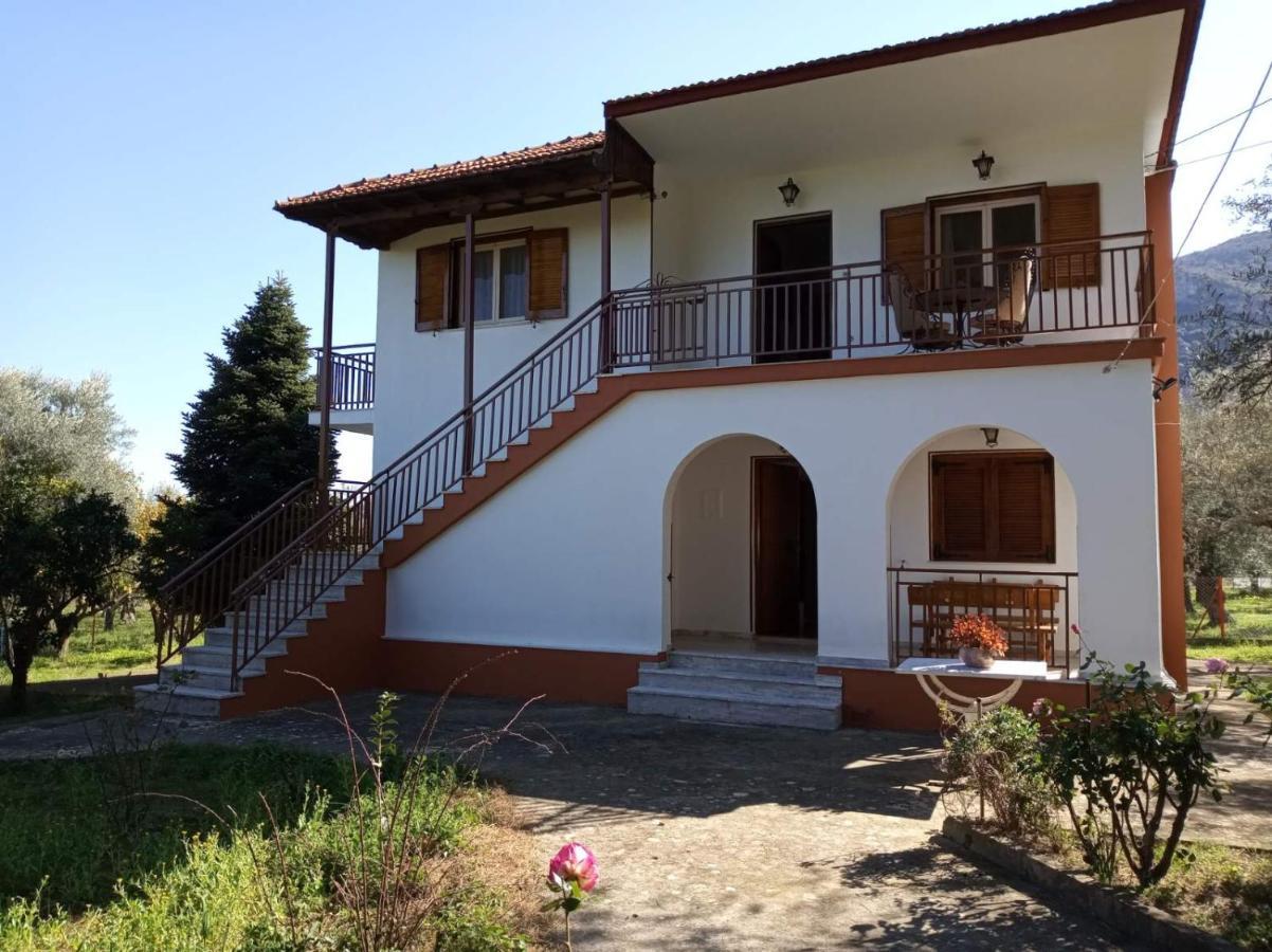 Manousi 2 - First Floor Villa Mystras Exterior photo