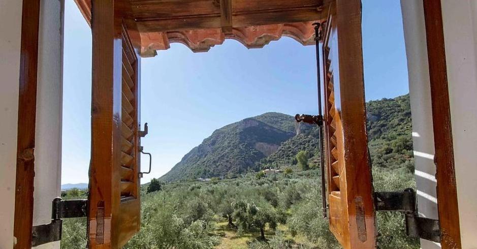 Manousi 2 - First Floor Villa Mystras Exterior photo