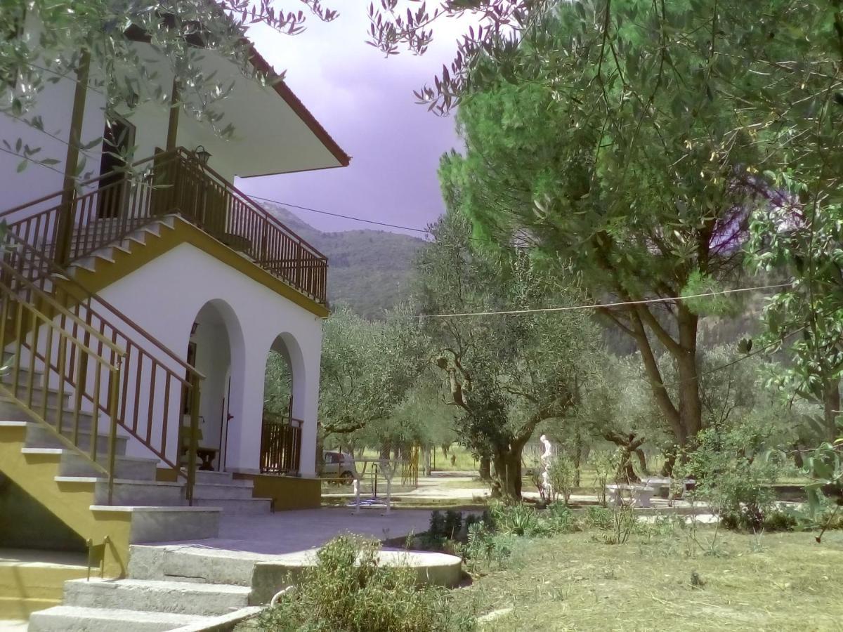 Manousi 2 - First Floor Villa Mystras Exterior photo